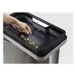 Kosz SENSOR zasilany 6 bateriami AA umieszczanymi w pokrywie