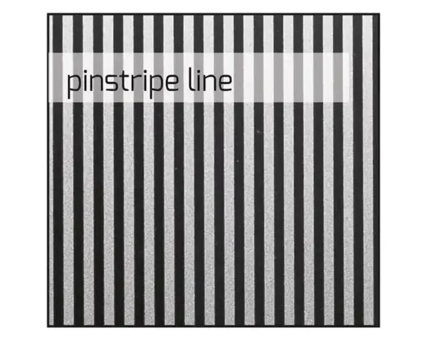 Mechaniczny podajnik ręczników papierowych w rolach MERIDA INOX DESIGN MAXI - PINSTRIPE Podajnik ręczników papierowych ze stali nierdzewnej tekstura powierzchni